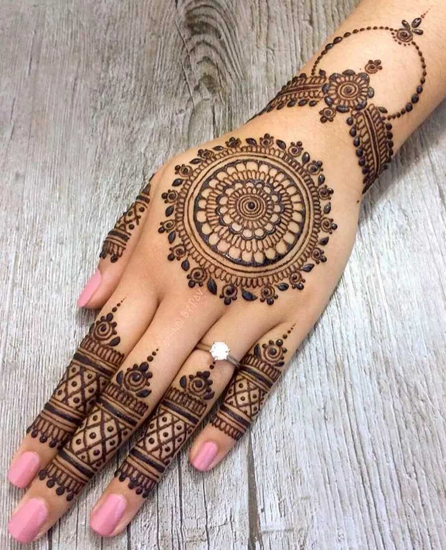 Awesome Eid Mehndi Designs