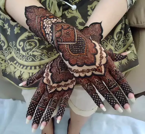 Glove Eid Mehndi Designs